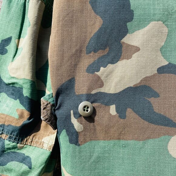 Vintage Army Woodland Fatigue Shirt Small-Regular VTG Army Airborne BRAGG Sm/Reg - Picture 10 of 16